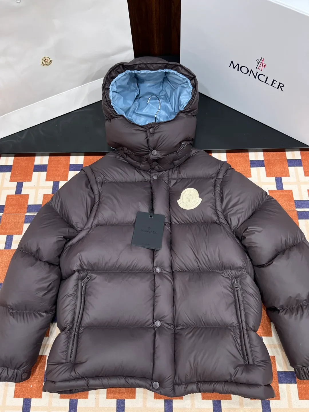 P390 Premium 2026 Original 90 ！ Premium ， ， ， ， ， ， ， 。 ， 。 ， ， ， 。 Size：M-3XL